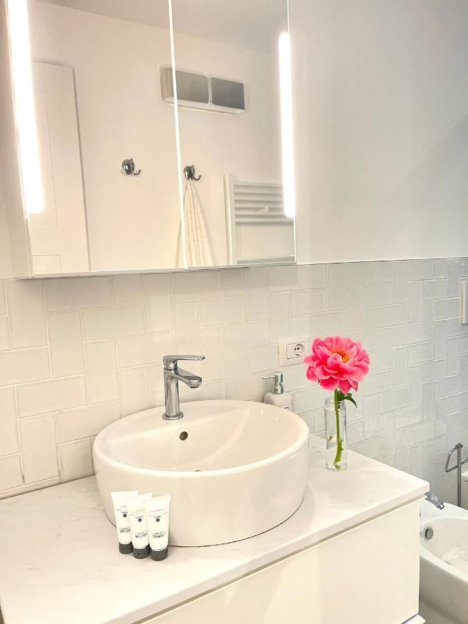 The Savoy Suite โรม ภายนอก รูปภาพ