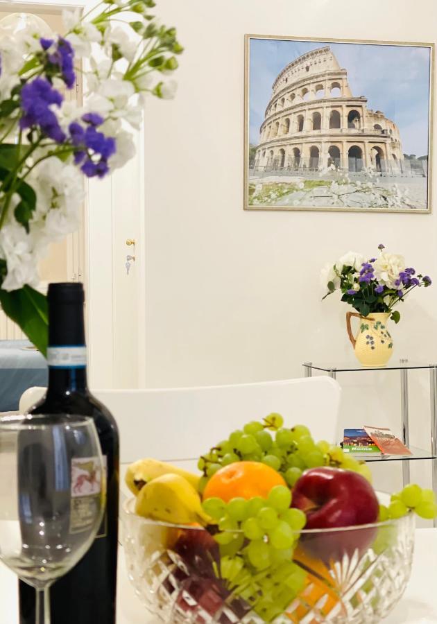 The Savoy Suite โรม ภายนอก รูปภาพ