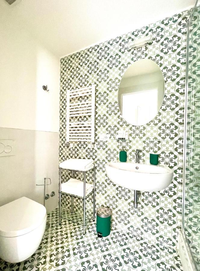 The Savoy Suite โรม ภายนอก รูปภาพ